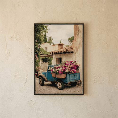 Poster Mediterranes Dorf & Lieferwagen voller Blumen