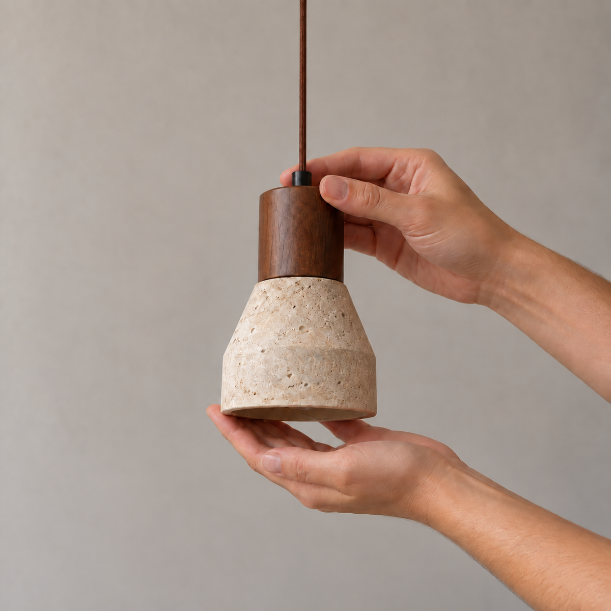 Suspension Tulipe en Travertin & Bois
