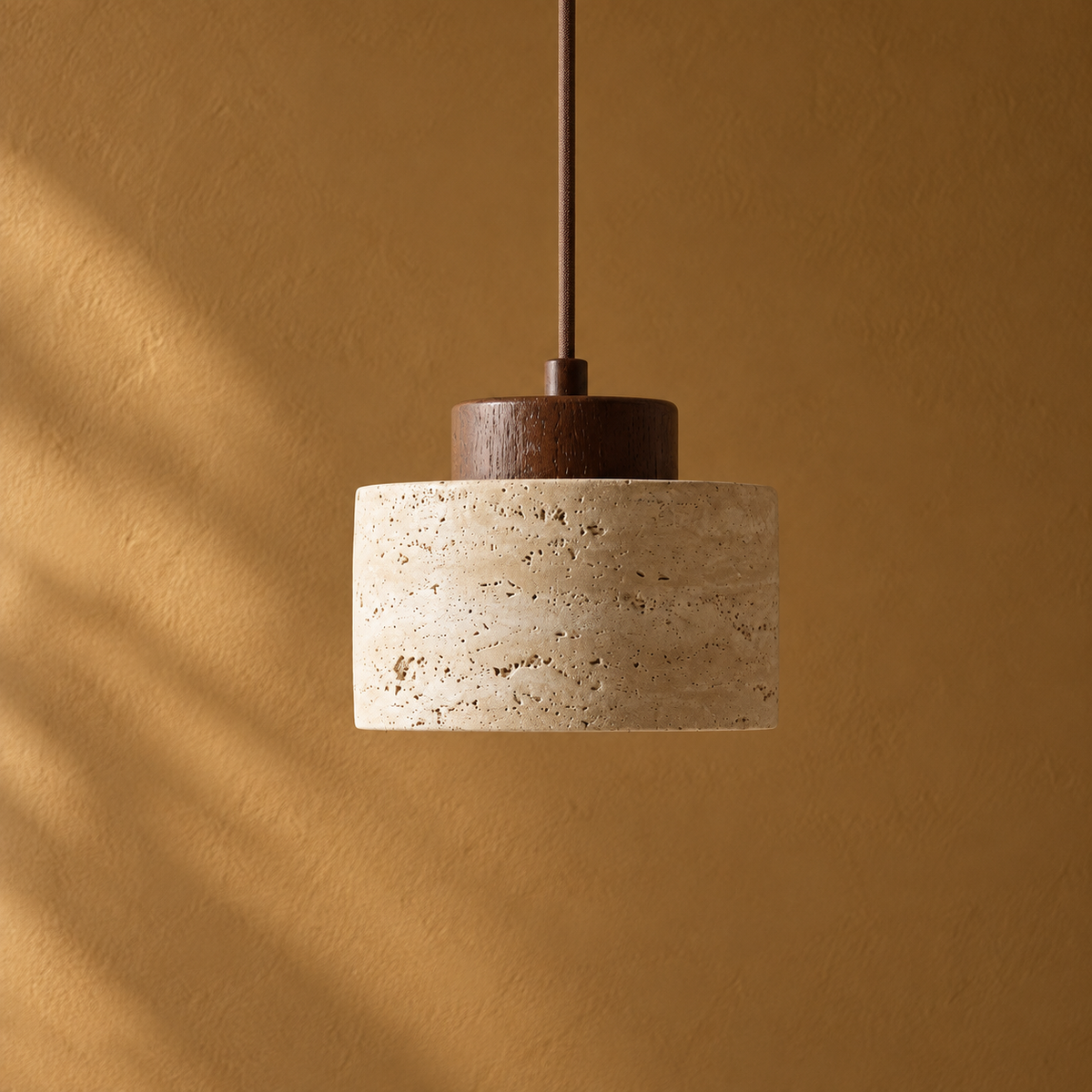 Suspension en Travertin & Capuchon Bois Foncé