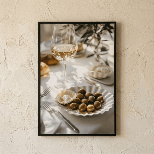 Poster mit mediterranem Tisch & Oliven