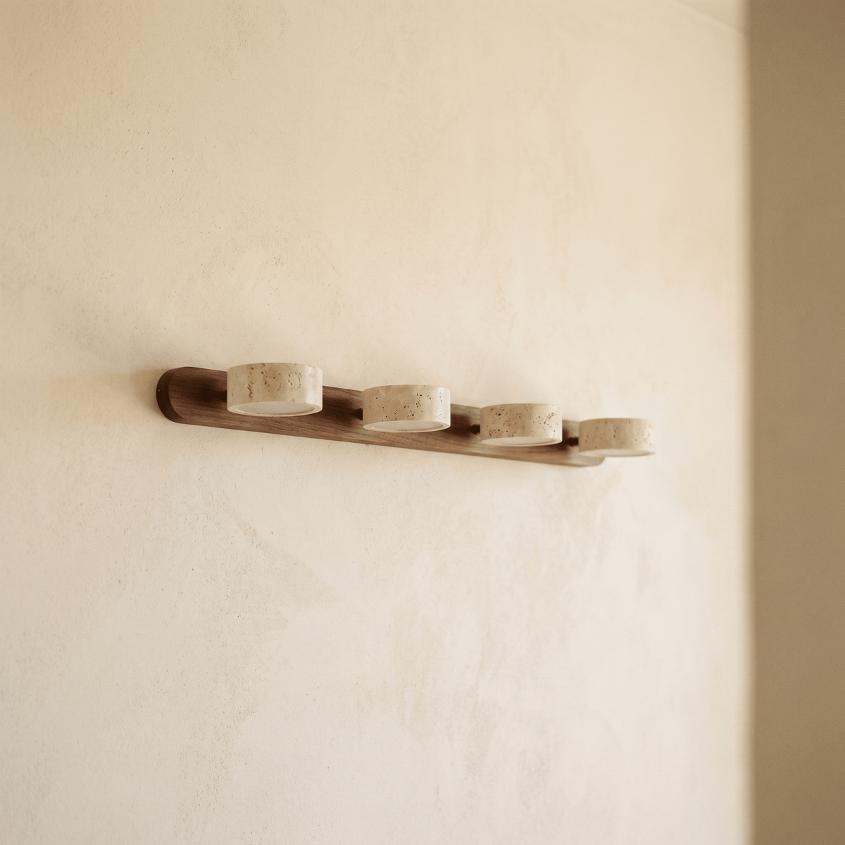 Applique Murale 4 Spots en Travertin & Bois