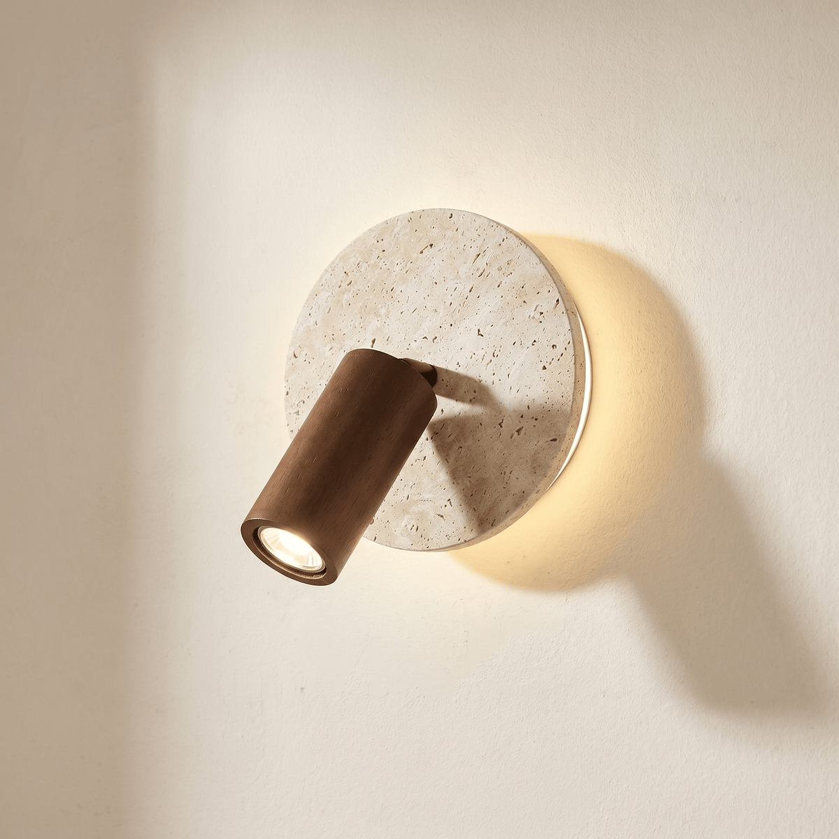 Applique Murale en Travertin & Spot Bois Orientable