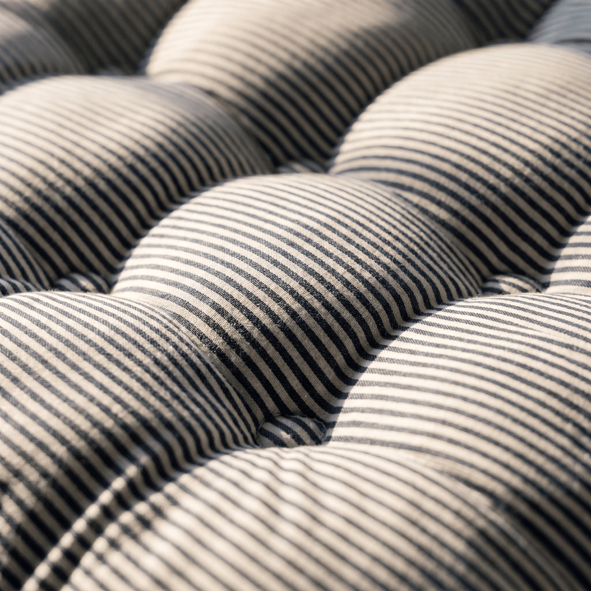 Coussin de Sol Rond Capitonné Rayé