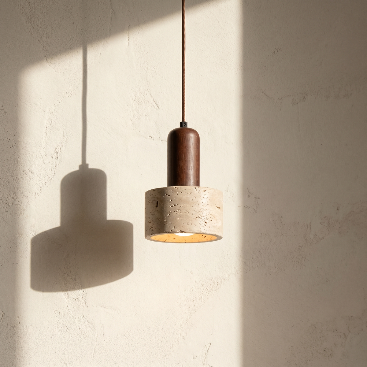 Suspension en Travertin & Tige Bois Foncé