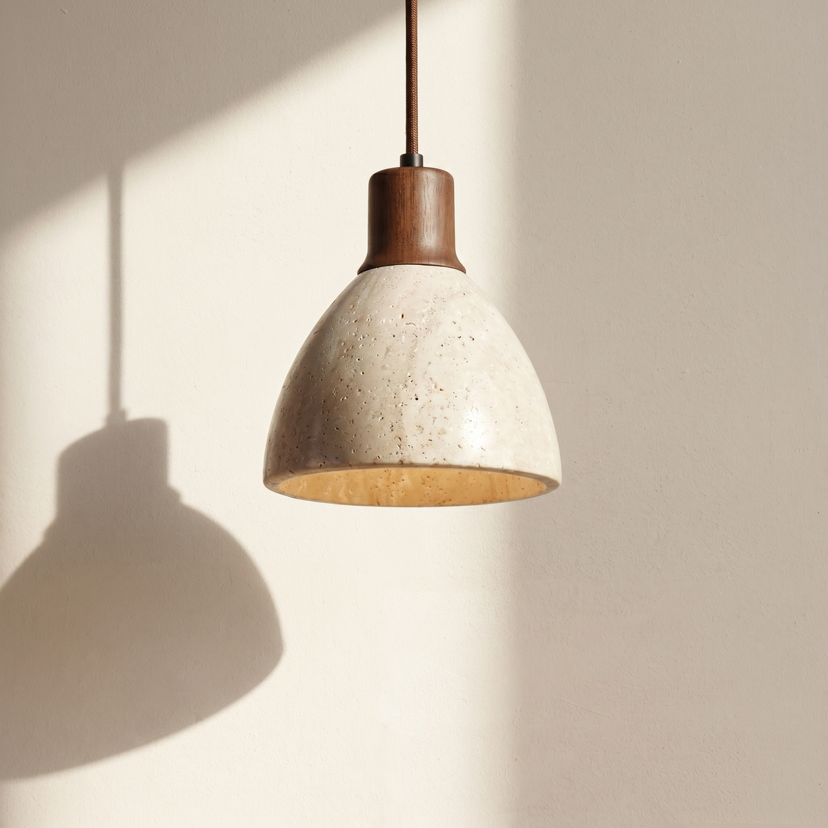 Suspension Cloche en Travertin & Bois