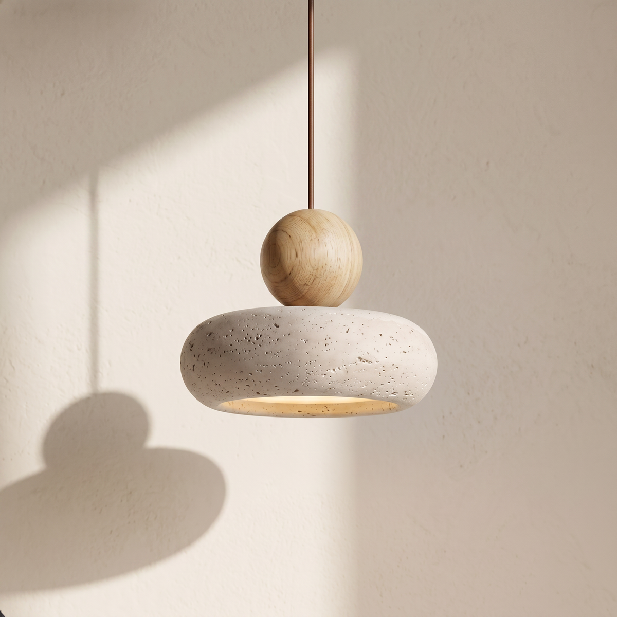 Suspension Galet en Travertin & Boule en Bois