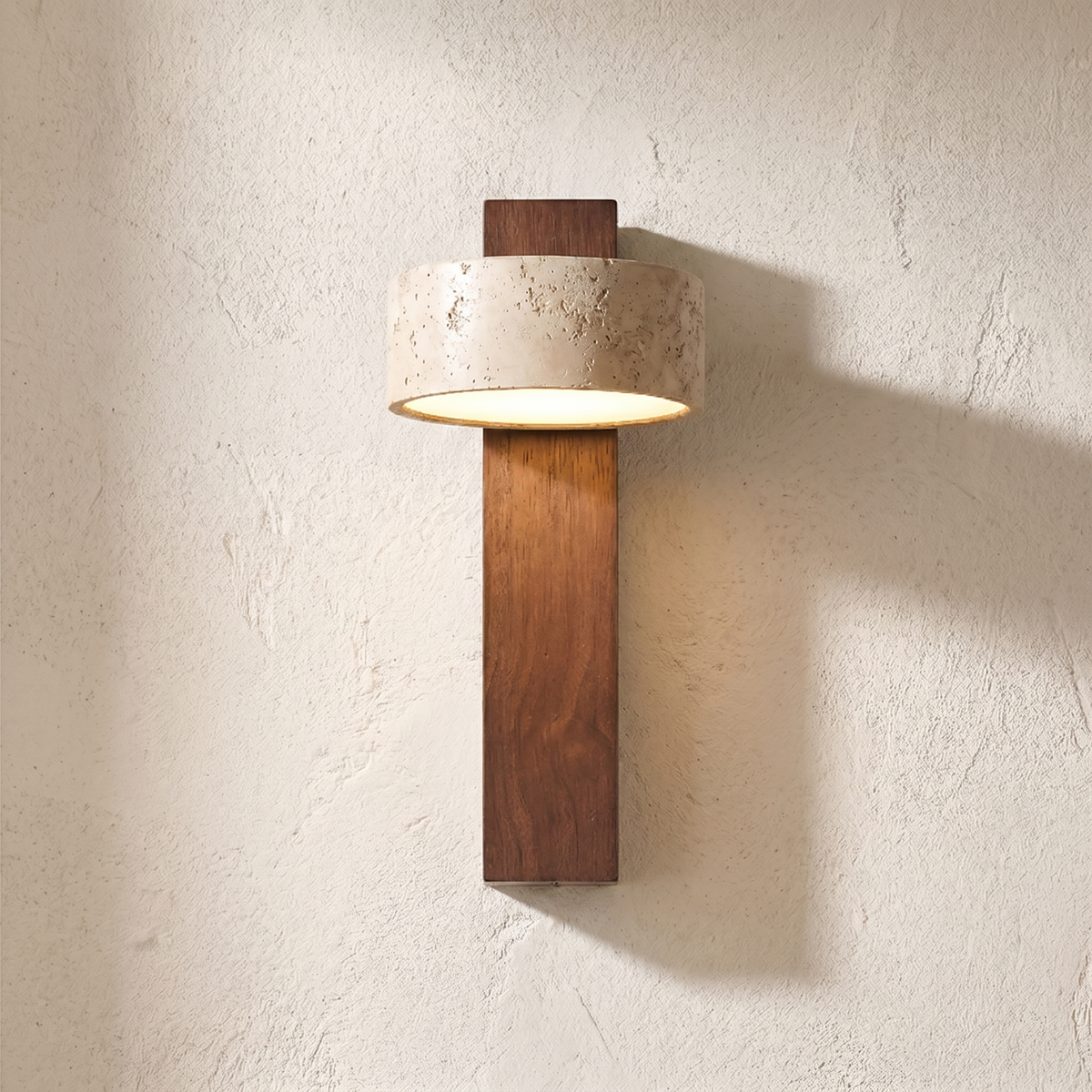 Applique Murale Montant Bois & Disque Travertin
