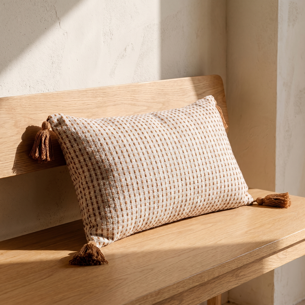 Housse de Coussin Rectangulaire à Pompons
