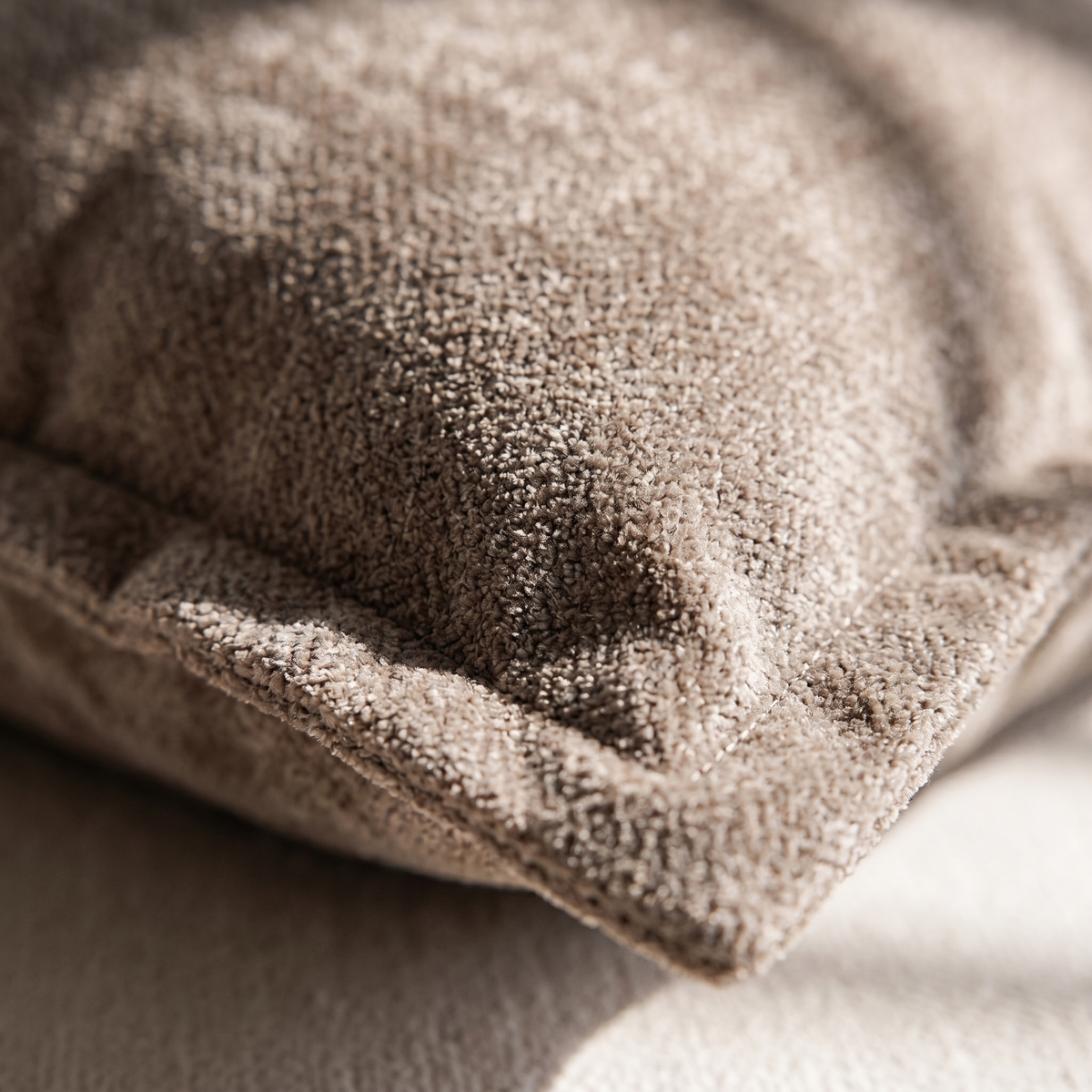 Housse de Coussin Texturée Taupe
