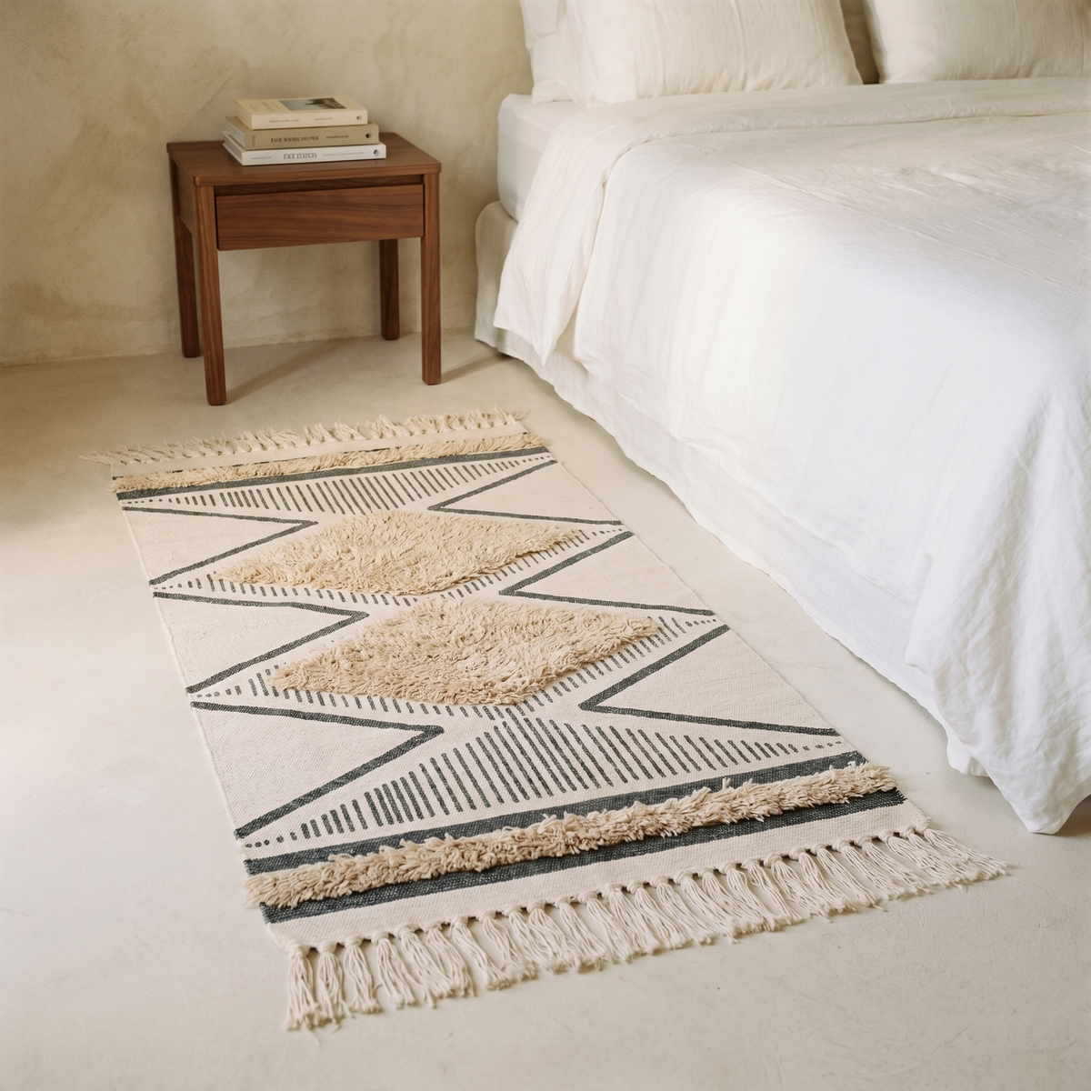 Tapis Tufté à Losanges en Relief & Franges