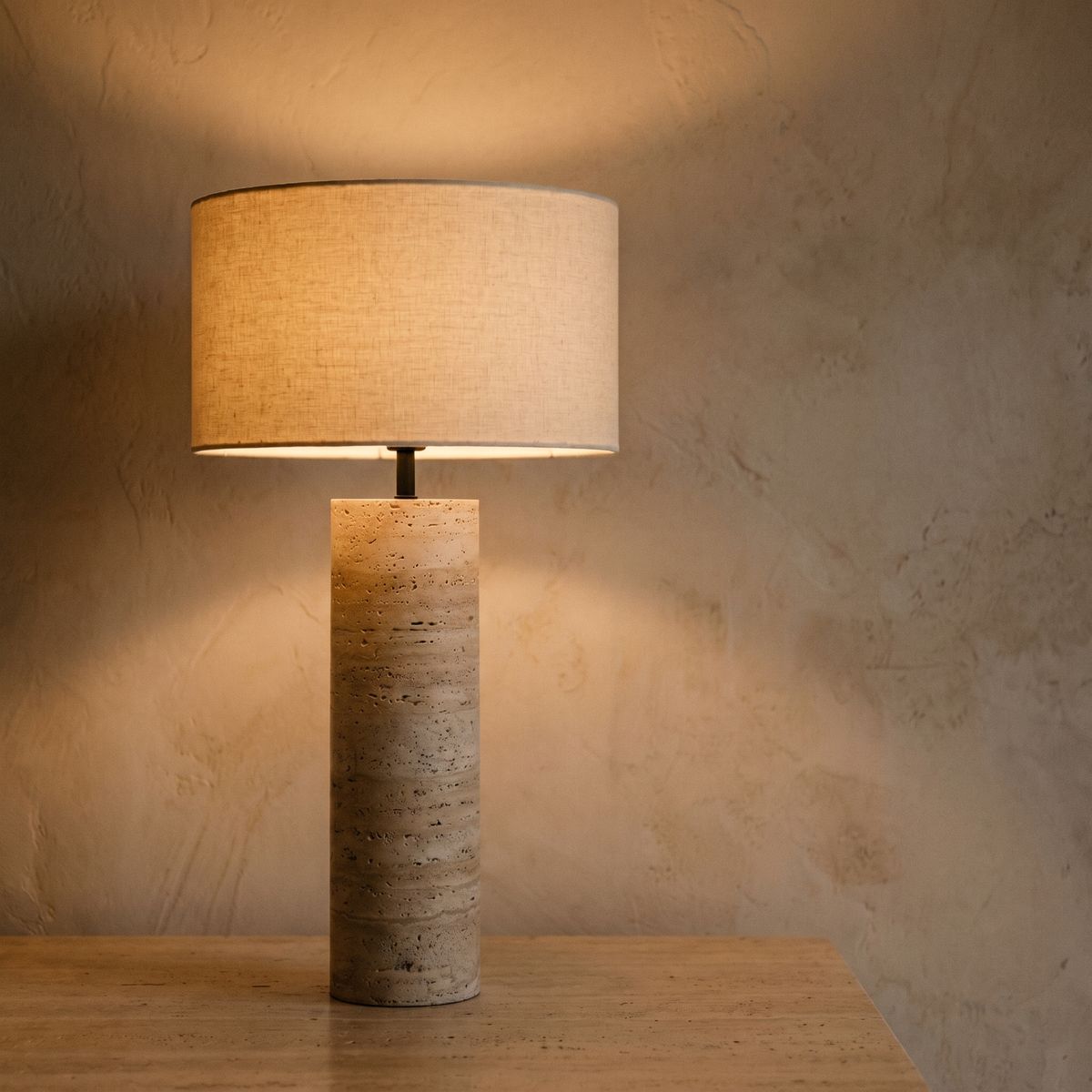 Lampe à Poser Cylindre en Travertin & Abat-Jour Tambour