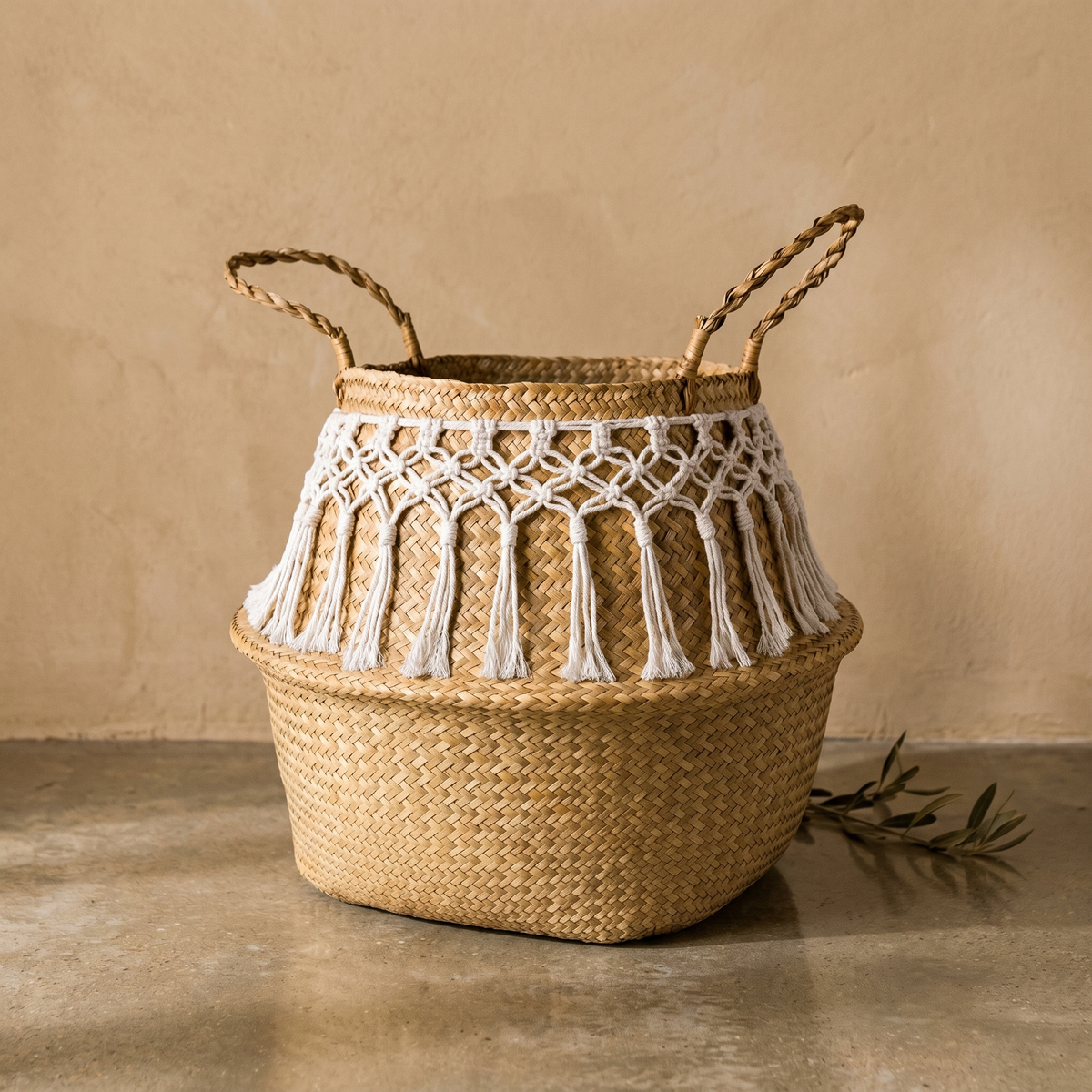 Panier Ventru en Paille à Bandeau Macramé