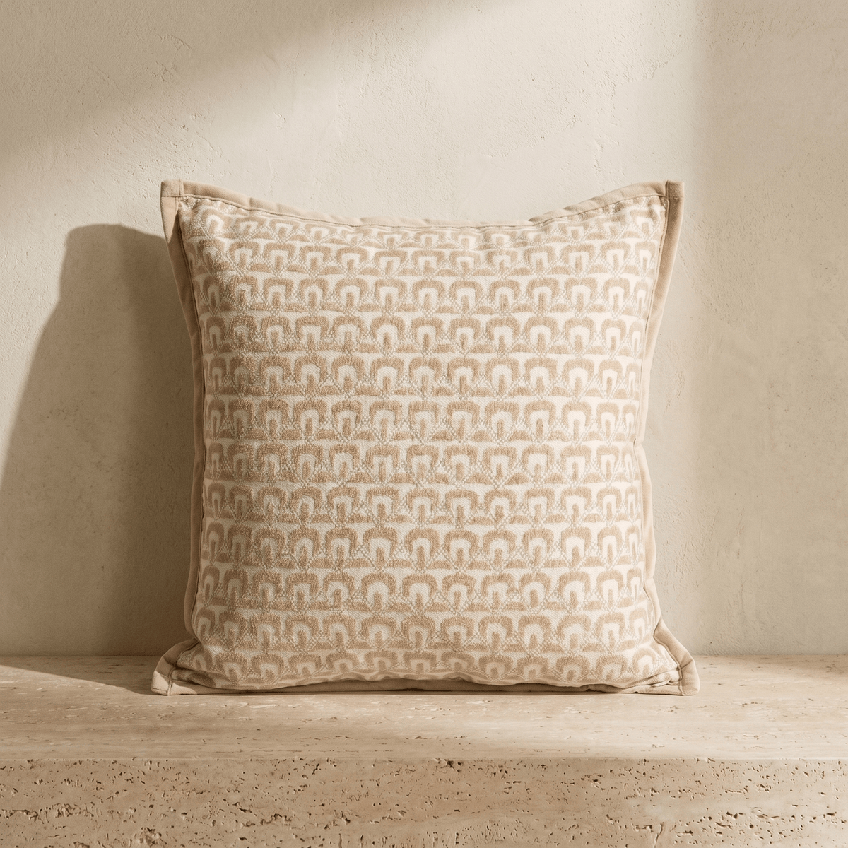 Housse de Coussin Jacquard Motif Géométrique