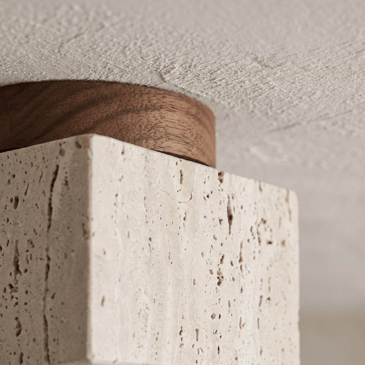 Plafonnier Cube en Travertin & Bois