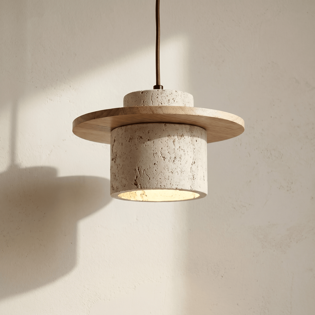 Suspension Cylindre en Travertin & Plateau Bois