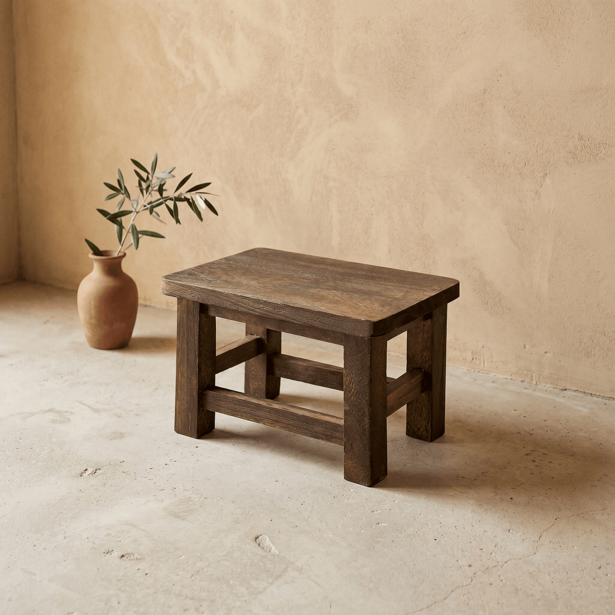 Sgabello gradino in legno massello